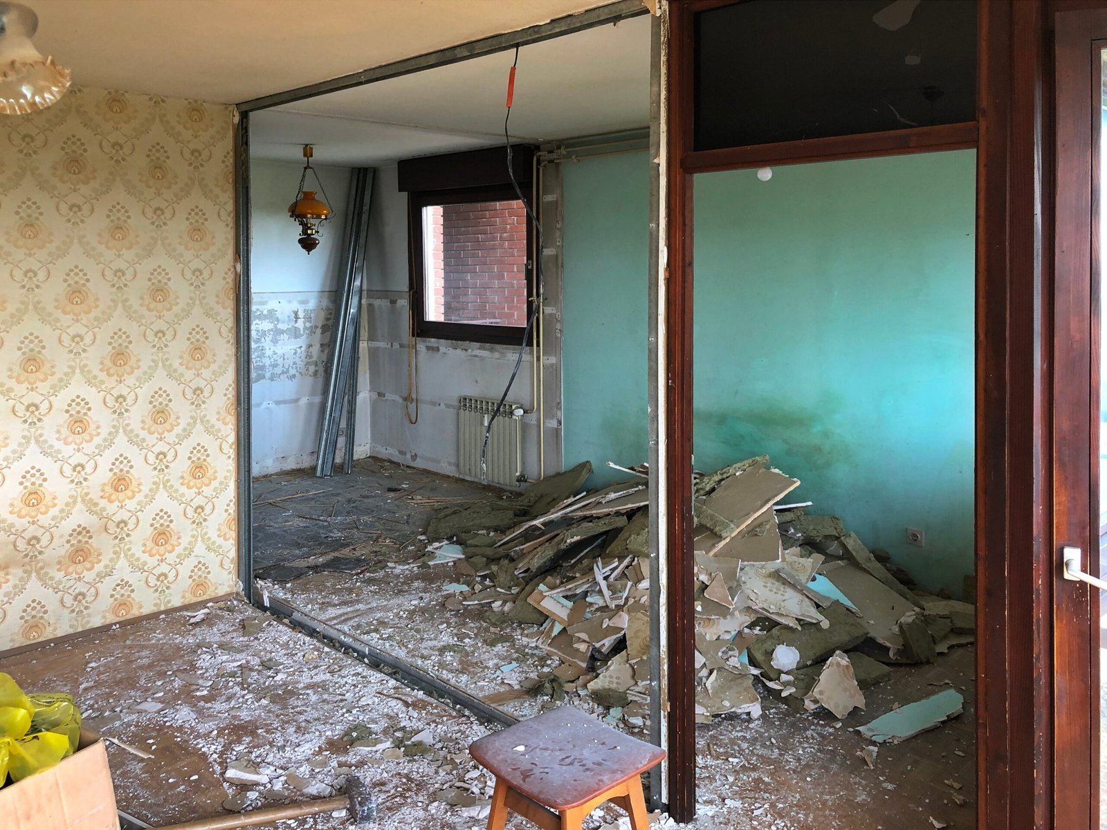 uisine ouverte salon abattre cloison Armentières Nord artisan résultat lumineux moderne maison rénovée 59280 Hauts-de-France transformation intérieure